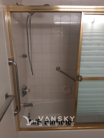 260228231041_MB Bathtub.png